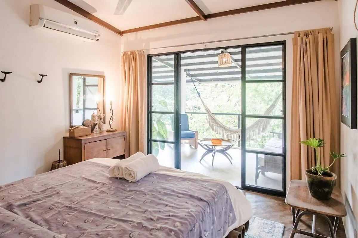 Holiday home Sangley Nest Eco Home With Self-Service Breakfast - Pet Friendly, Big Garden, Monkeys! Santa Rita  Philippines