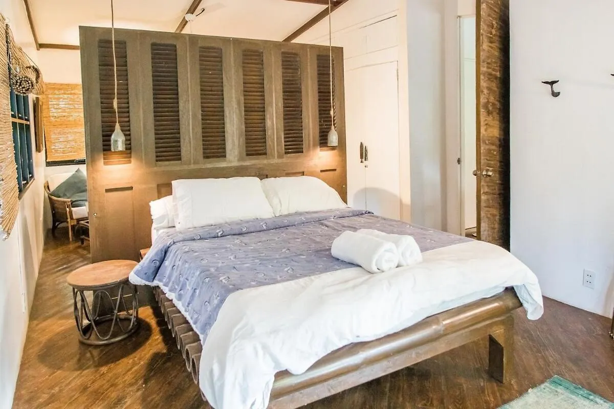 Sangley Nest Eco Home With Self-Service Breakfast - Pet Friendly, Big Garden, Monkeys! Santa Rita  Holiday home