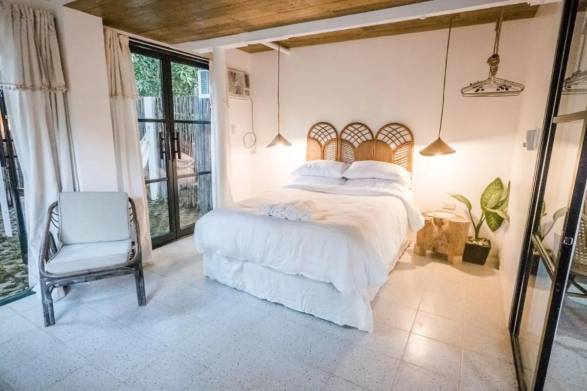 Sangley Nest Eco Home With Self-Service Breakfast - Pet Friendly, Big Garden, Monkeys! Santa Rita  Holiday home Santa Rita (Zambales)