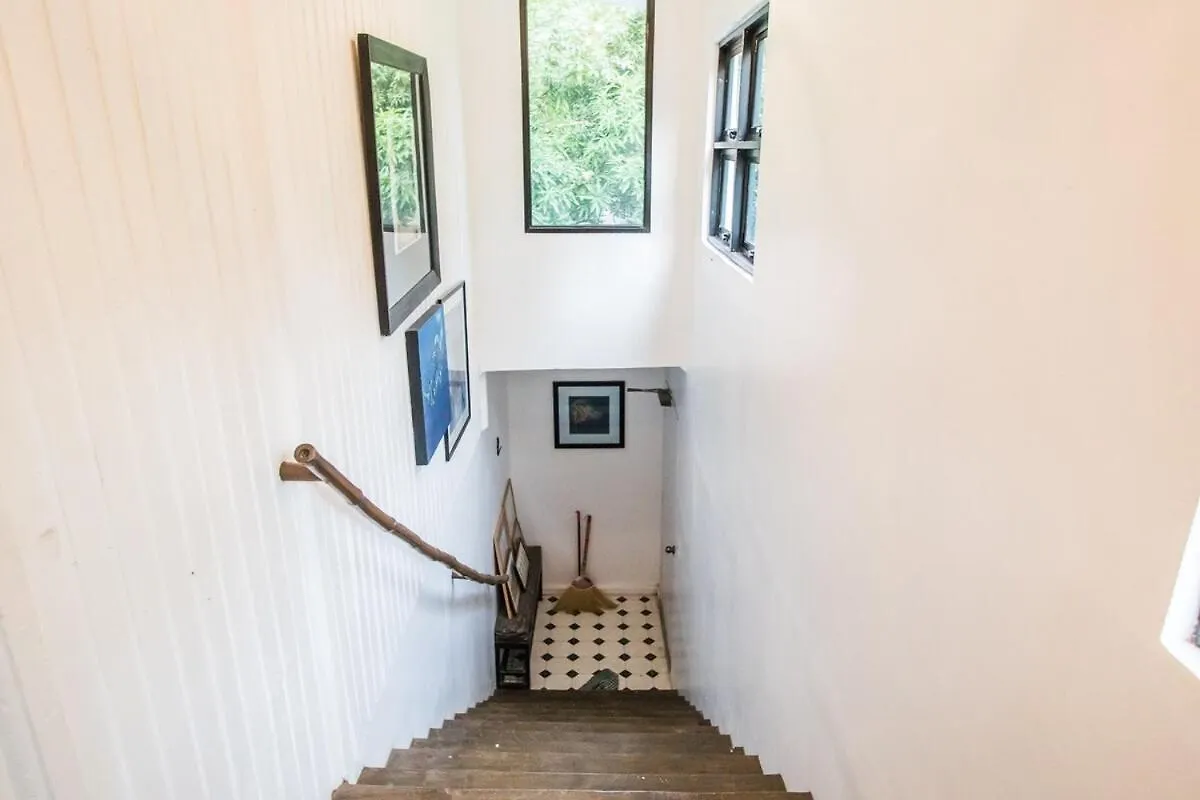 Sangley Nest Eco Home With Self-Service Breakfast - Pet Friendly, Big Garden, Monkeys! Santa Rita  0*, Santa Rita (Zambales) Philippines