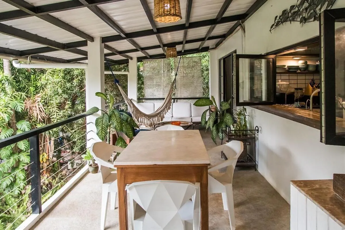 Sangley Nest Eco Home With Self-Service Breakfast - Pet Friendly, Big Garden, Monkeys! Santa Rita  Holiday home Santa Rita (Zambales)