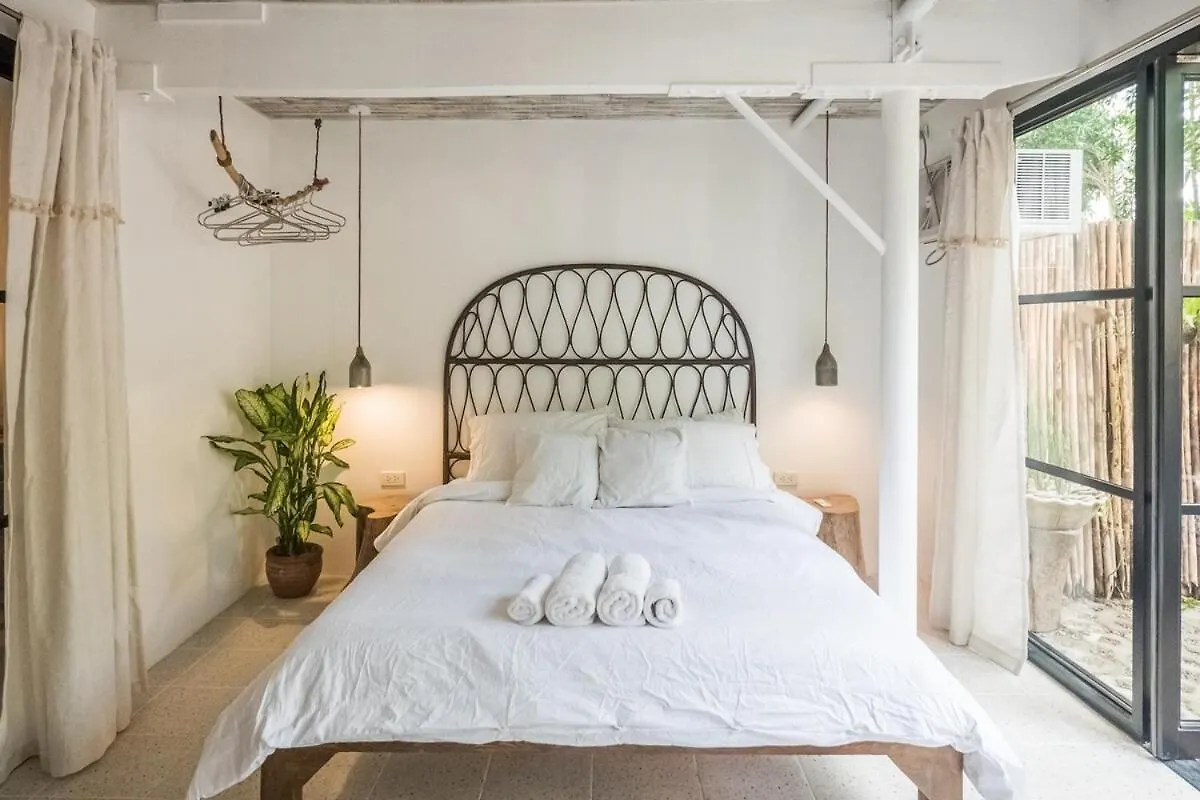 Sangley Nest Eco Home With Self-Service Breakfast - Pet Friendly, Big Garden, Monkeys! Santa Rita